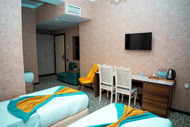Room 7 of 113