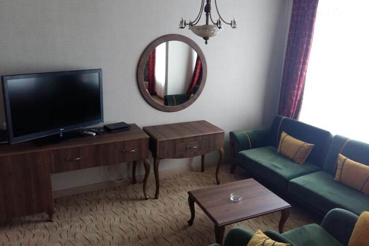 Room 28 of 56