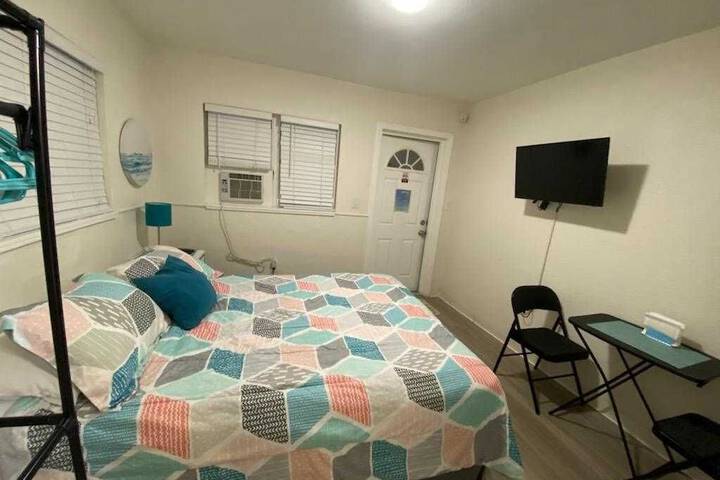 Room 73 of 166