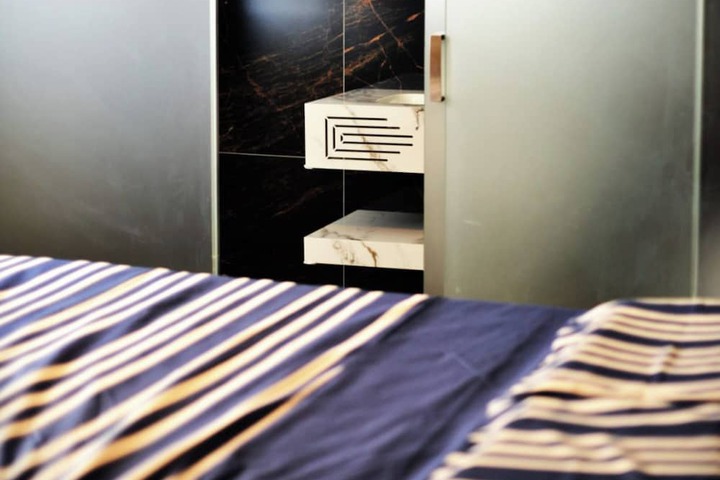 Room 47 of 67