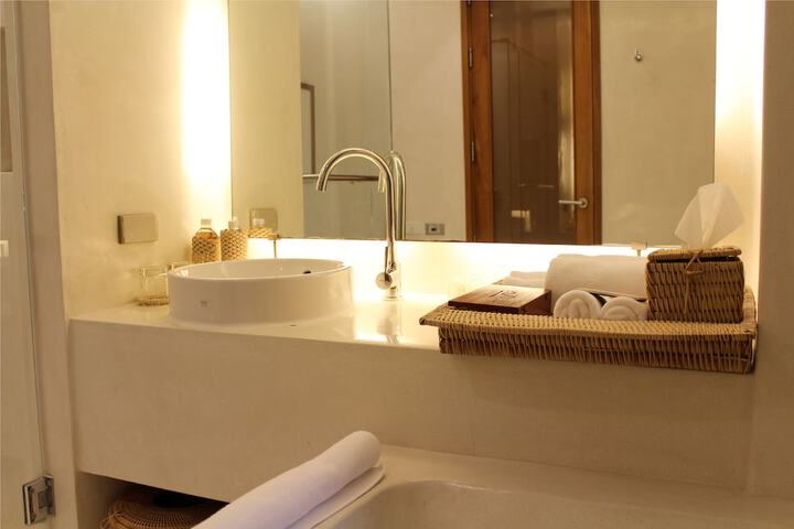 Bath Amenities
