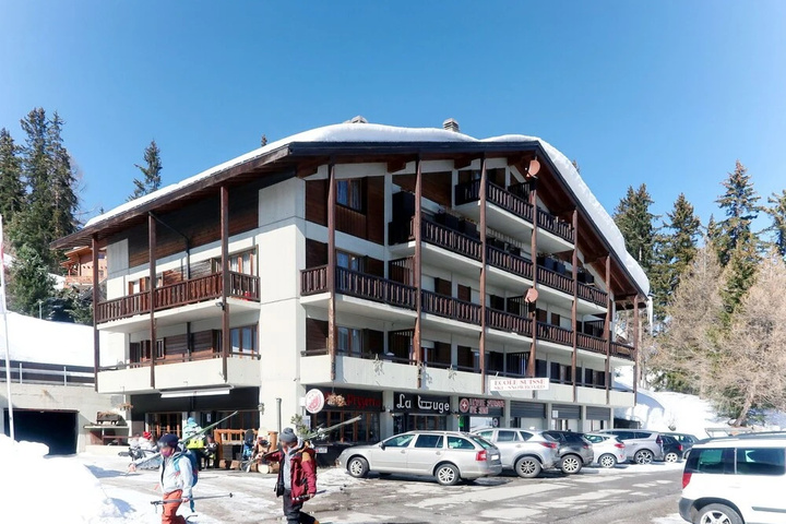 Mirabeau Vex in Vex With 1 Bedrooms and 1 5 Bathrooms