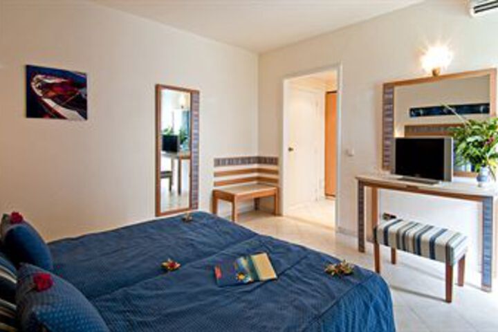 Standard Suite