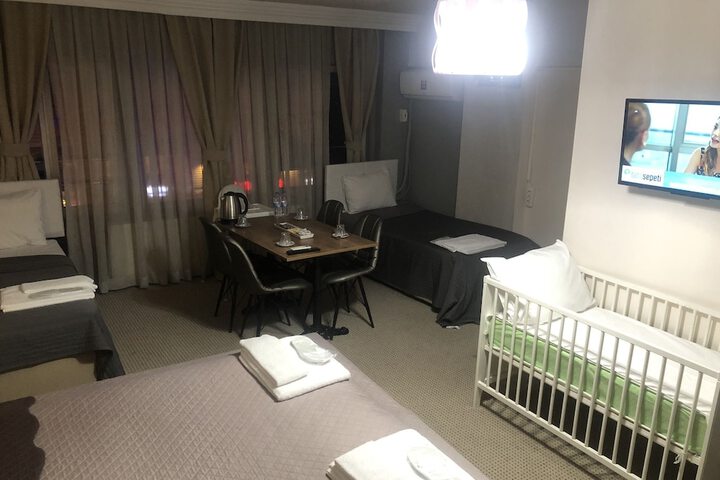 Room 18 of 44