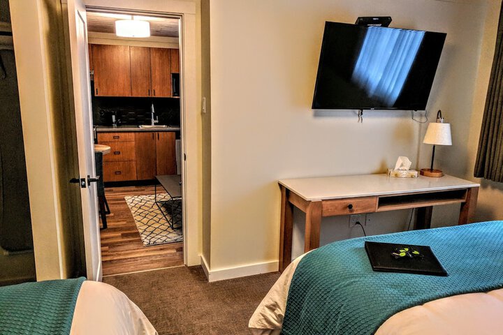 Room 13 of 44