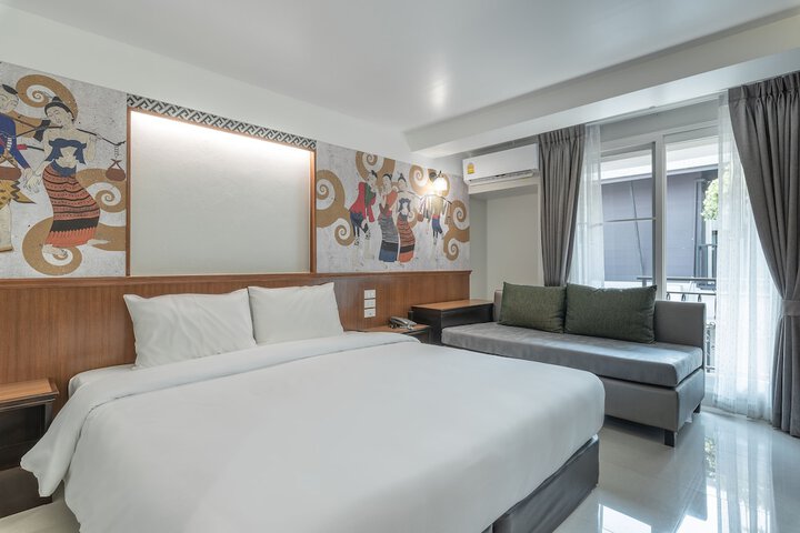 Room 15 of 47