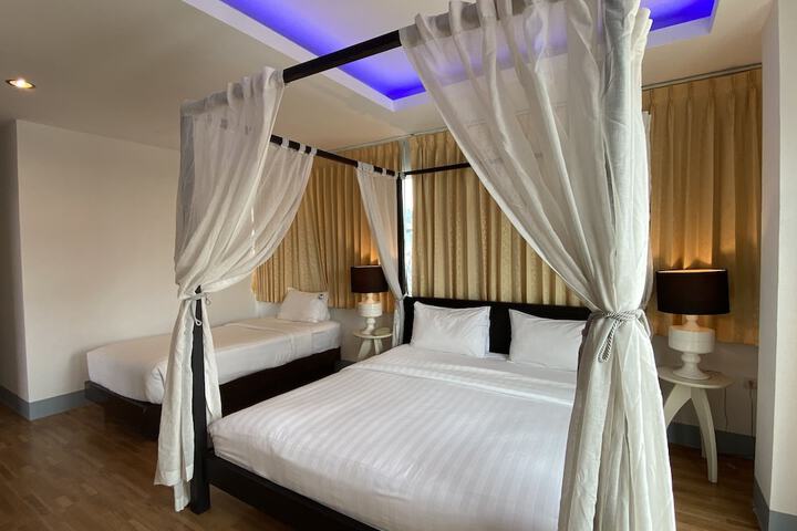 Room 41 of 95