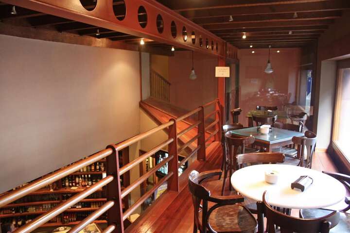 Dining Photos