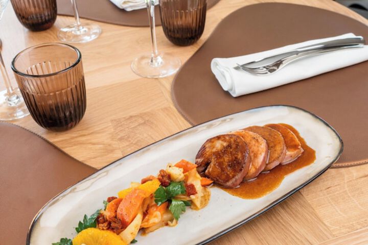 Dining 67 of 78