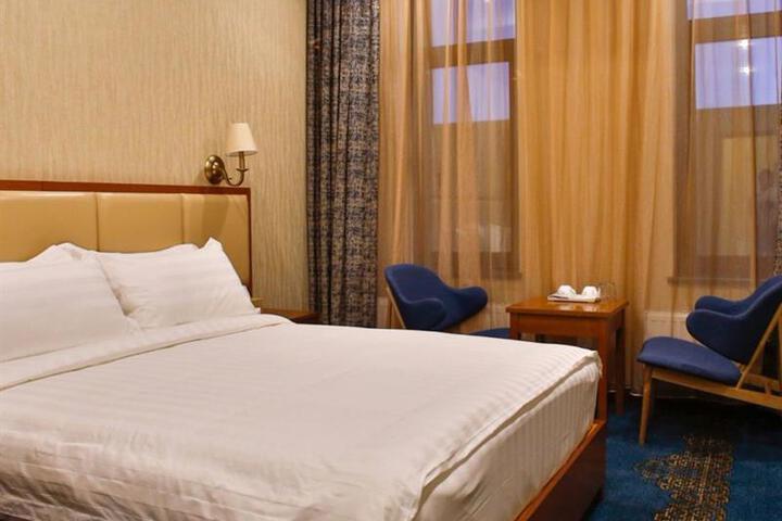 General 3 of 13