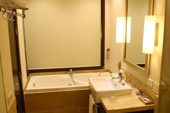 Room 30 of 57