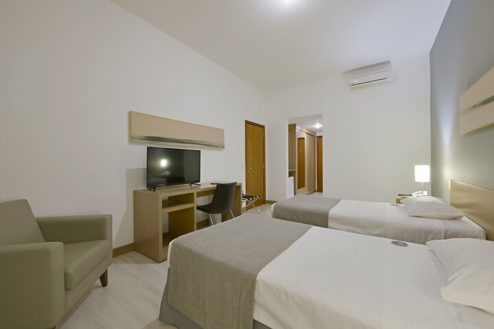 Room 9 of 59
