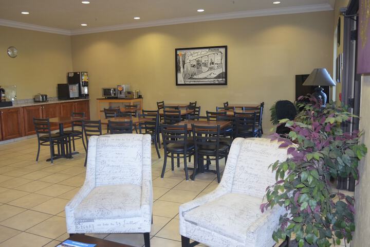 Hotel Interior 4 of 41