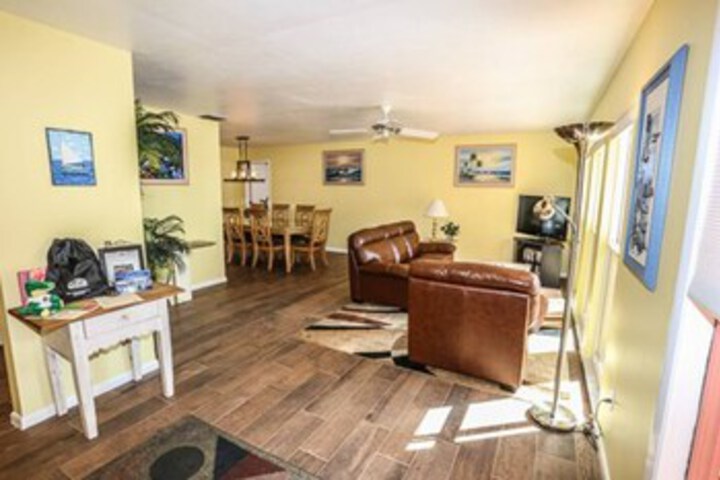 Room 14 of 37