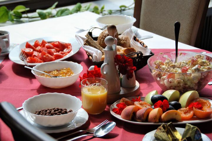 Breakfast/Coffee Service 67 of 86