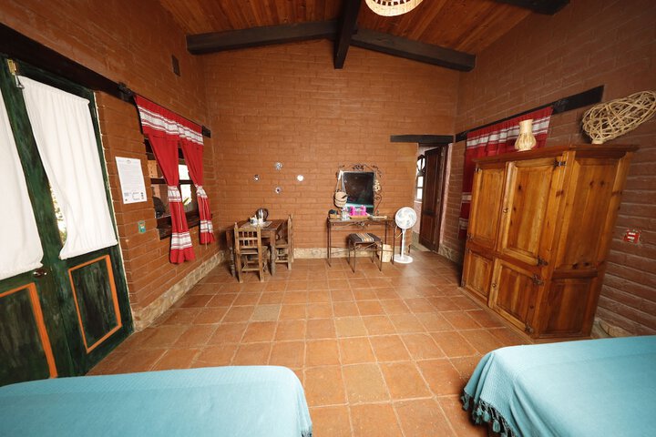 Room 47 of 132