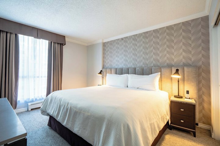 Room 19 of 42