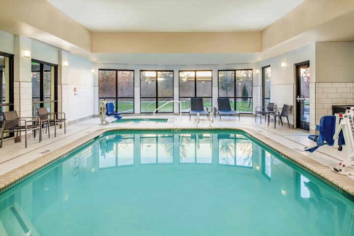 Pool 39 of 58