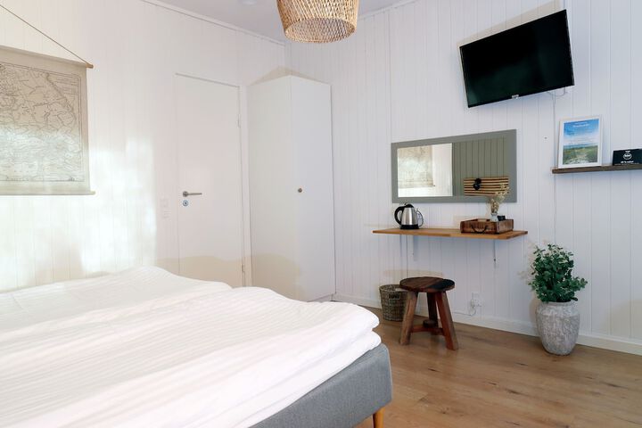 Room 7 of 29