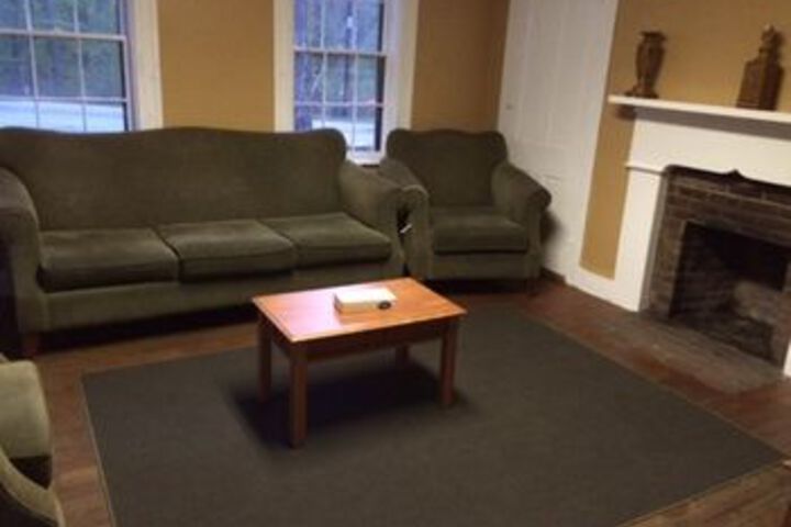 Room 53 of 77