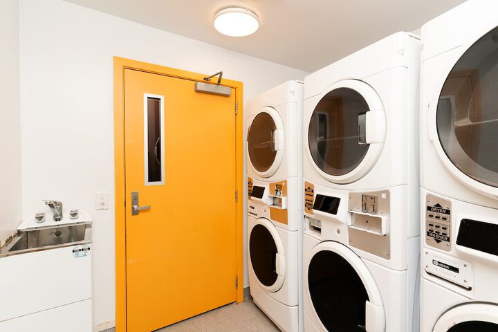 Laundry 19 of 25