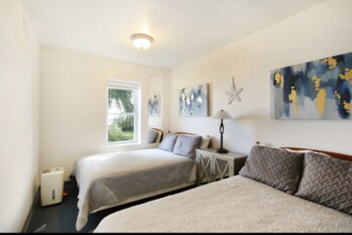 Room 18 of 20