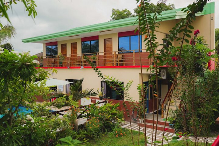 Hotel 68 of 80