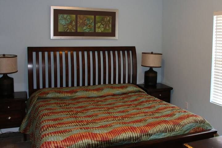 Room 4 of 35