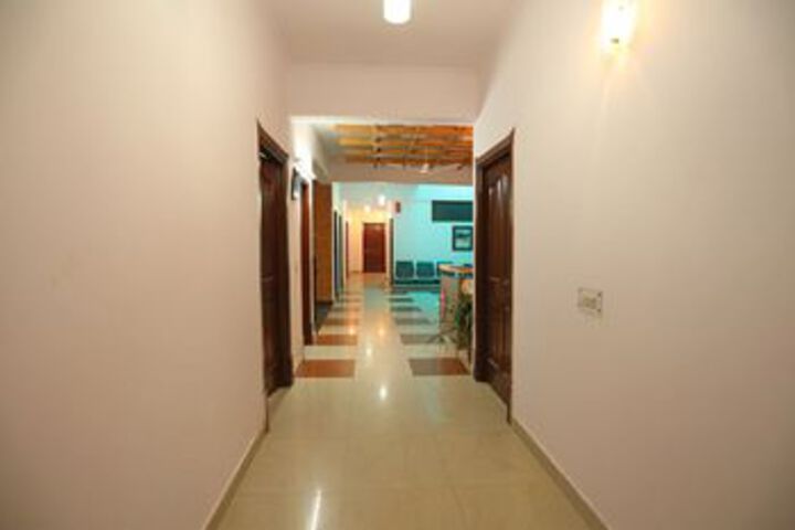 Ballroom/Hall 18 of 23