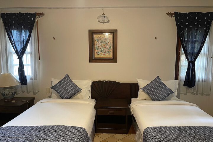 Room 9 of 53