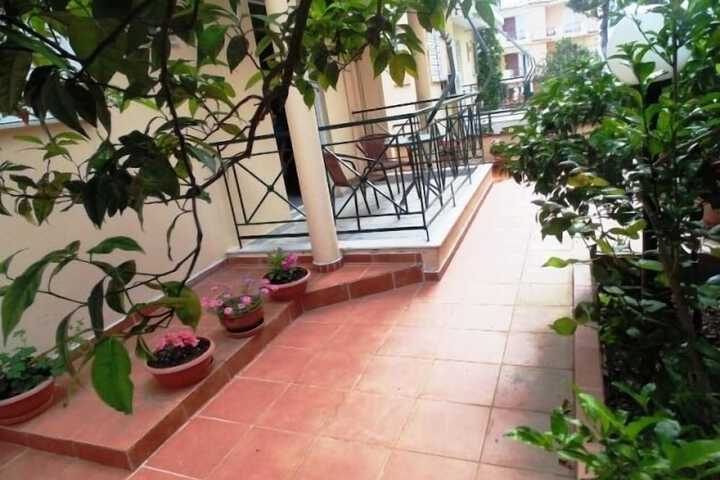 Terrace/Patio 26 of 49