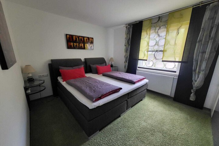 Room 13 of 64