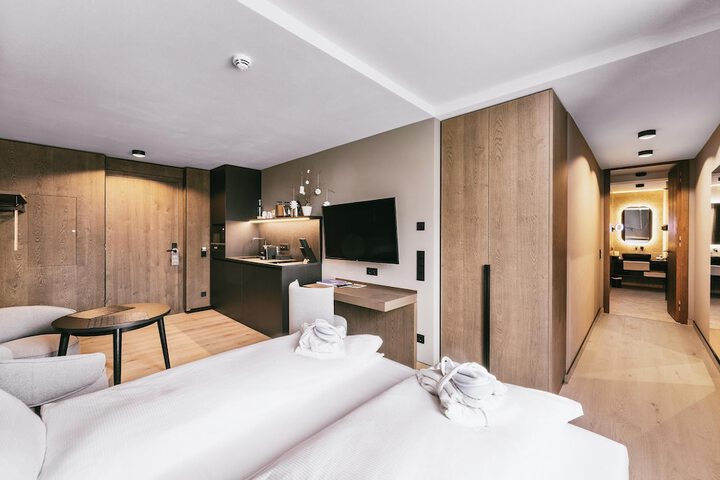Room 20 of 158