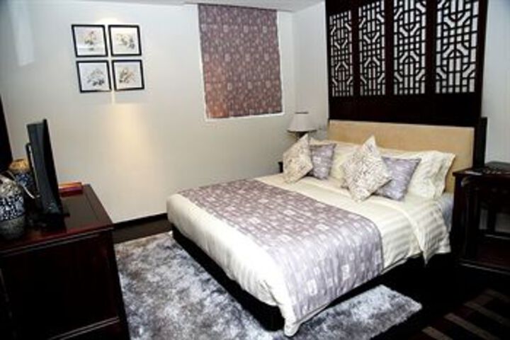 Room 6 of 35