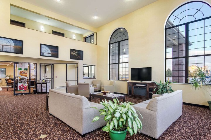 Lobby Entry