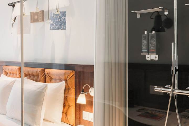RUBY STELLA HOTEL LONDON BY IHG - London 15-28 Eyre Street Hill EC1R 5EW