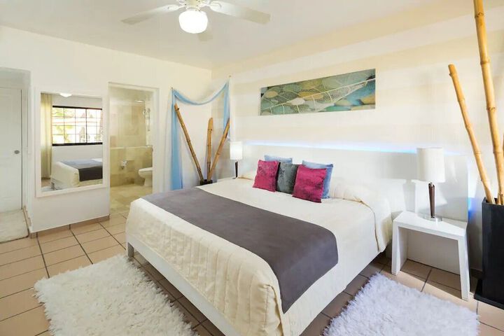 Room 6 of 40
