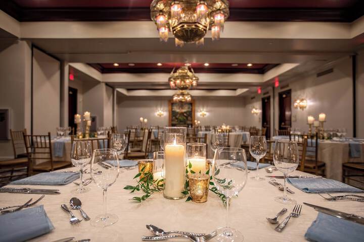 Banquet hall