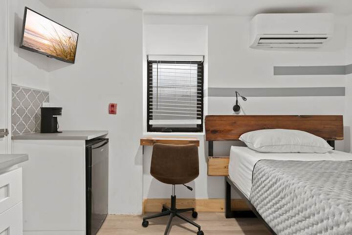 Room 74 of 110