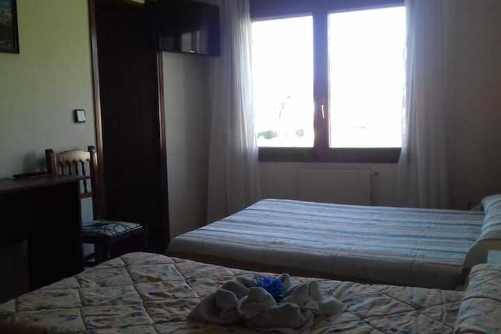 Room 4 of 21