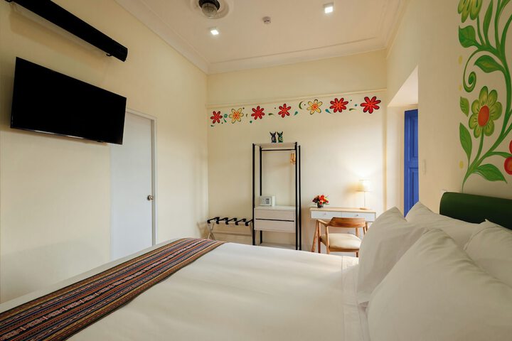 Room 45 of 73