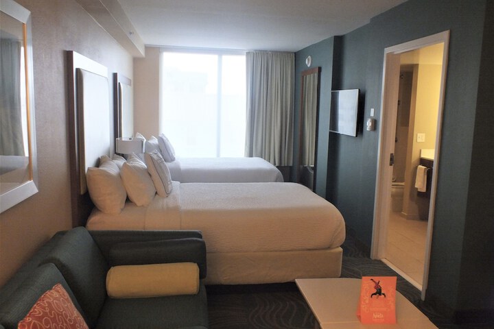 Room 2 of 13