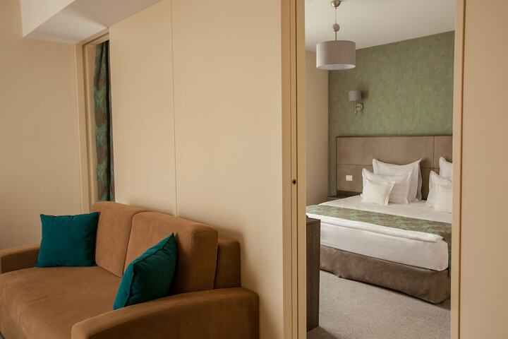 Room 21 of 71