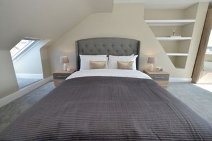 Room 17 of 22