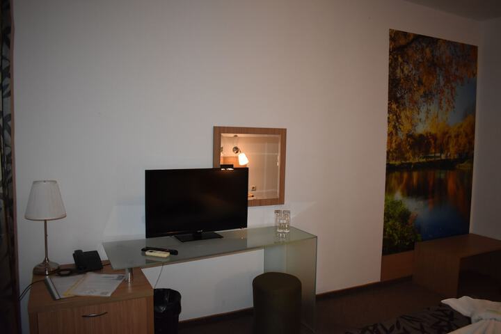 Room 18 of 20