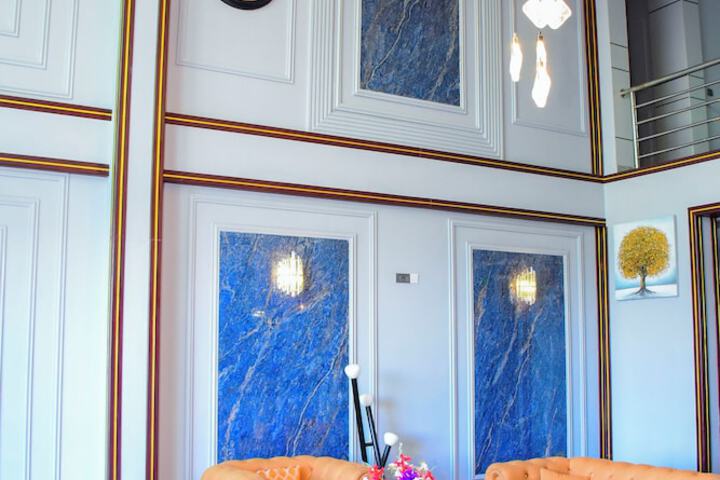 Hotel Interior 11 of 97