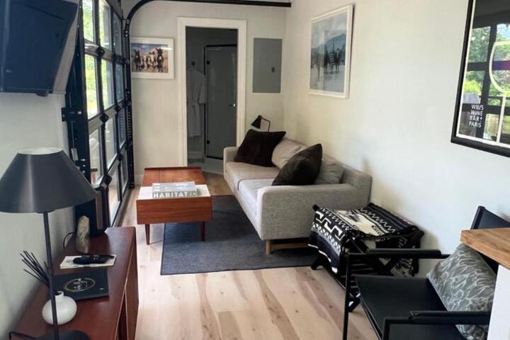 The Hideaway on Tacketts - Shipping Container
