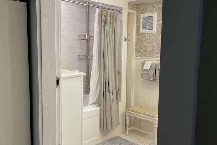Bathroom Vanities