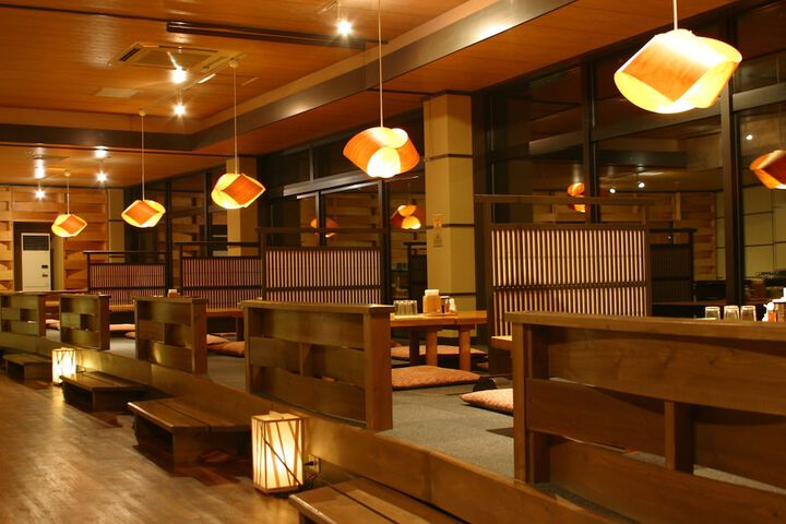 Dining Photos