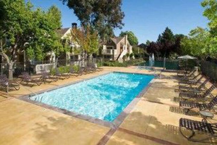 Pool 9 of 11